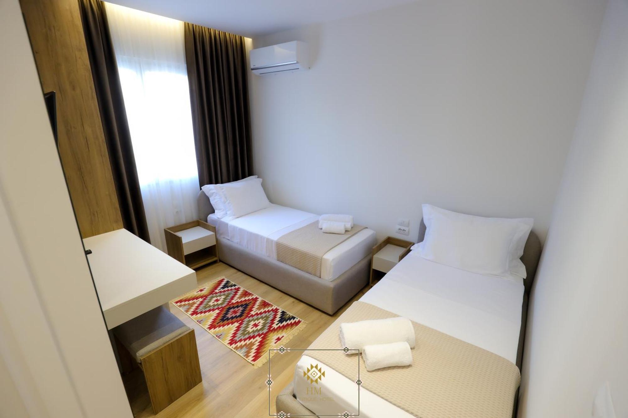 Hm Boutique Hotel Krujë Eksteriør bilde
