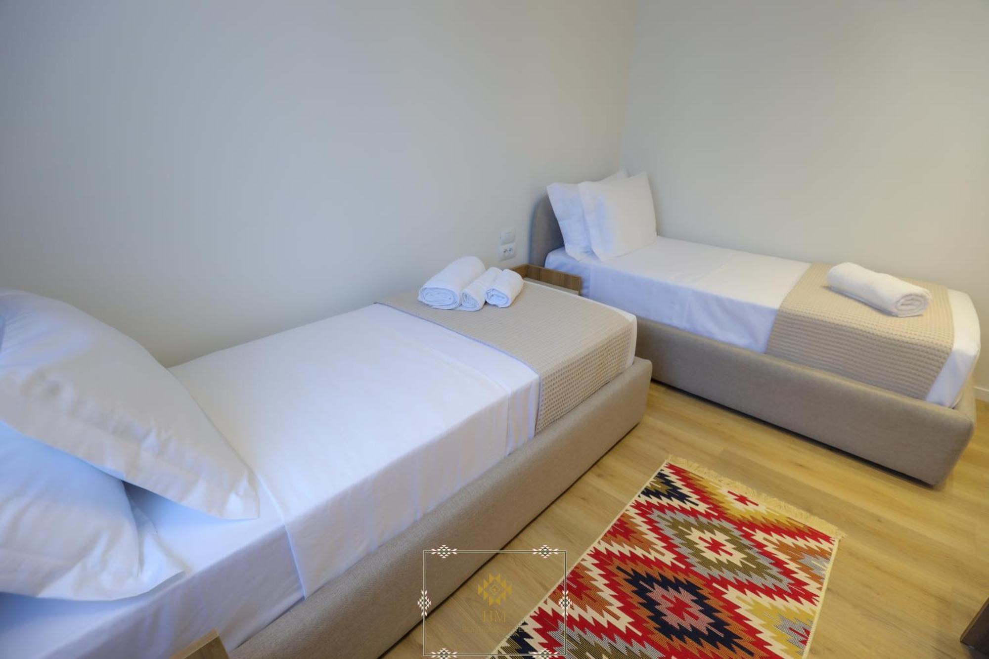 Hm Boutique Hotel Krujë Eksteriør bilde
