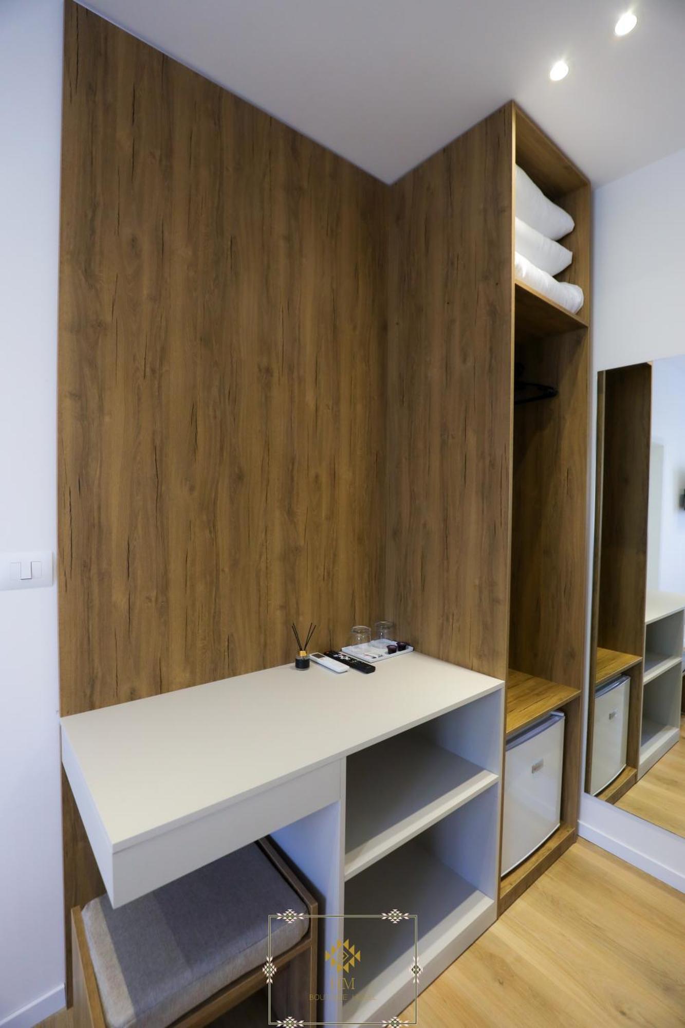 Hm Boutique Hotel Krujë Eksteriør bilde